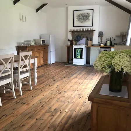 Holiday home Wisteria Truro